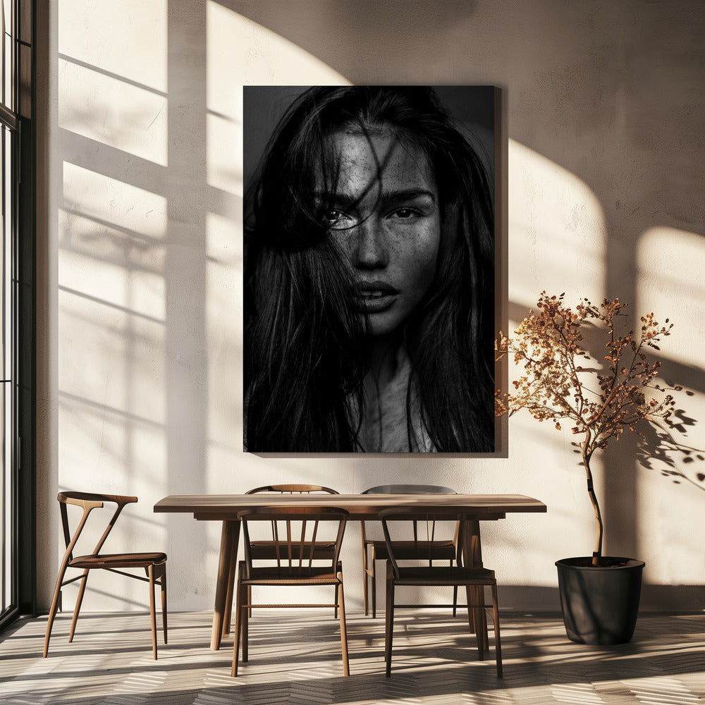 Romi | Canvas