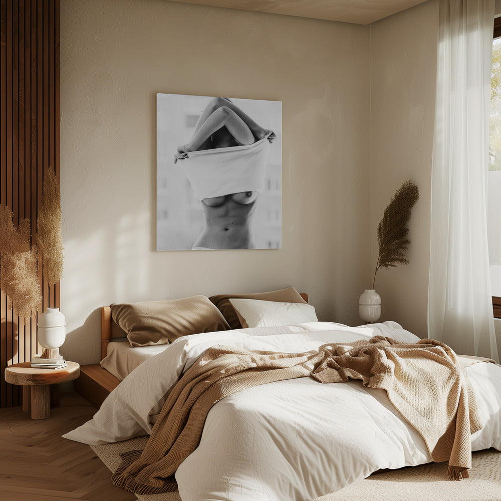 Hot [Simona] | Canvas