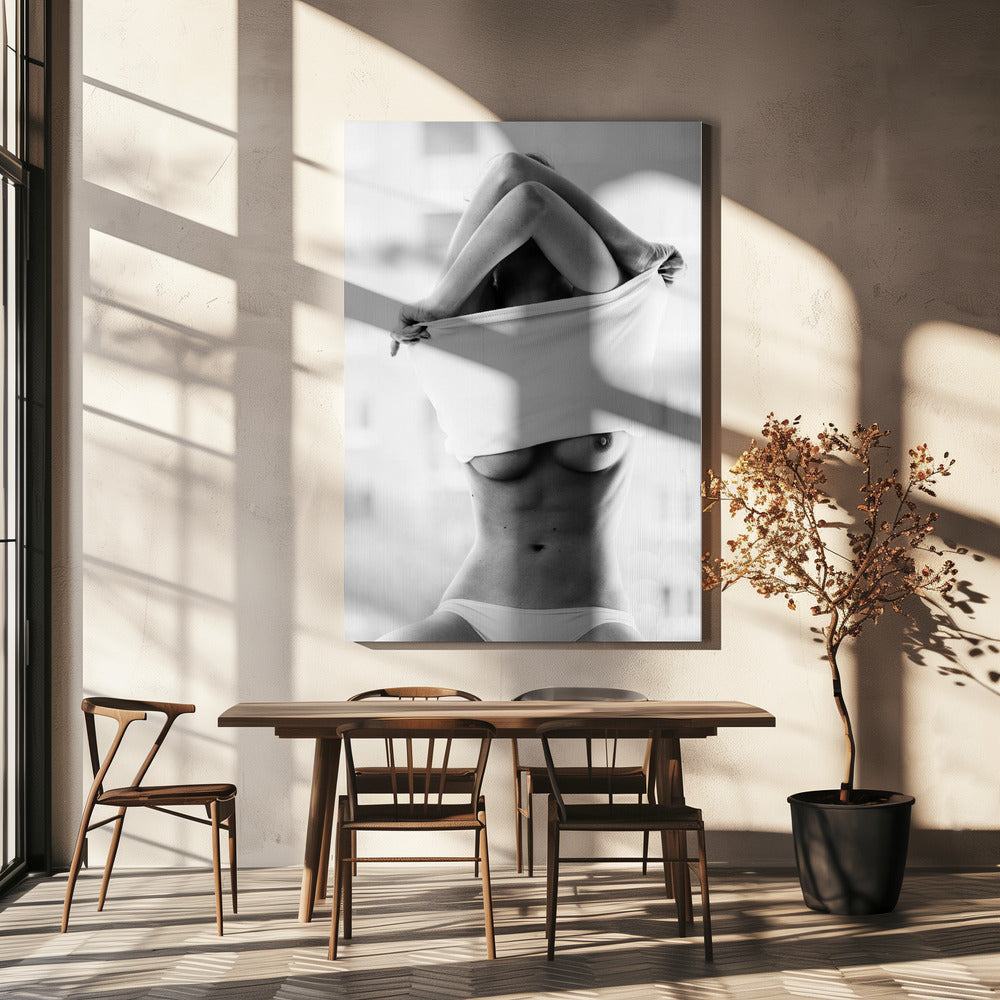 Hot [Simona] | Canvas