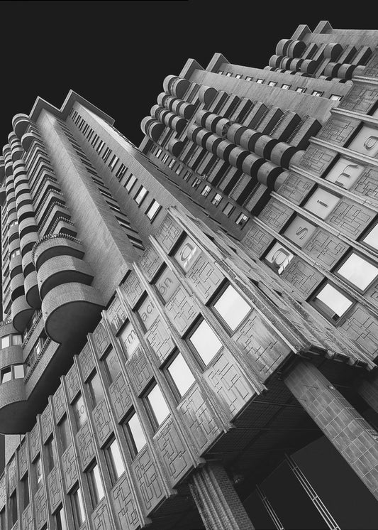 Plaza Building | Canvas